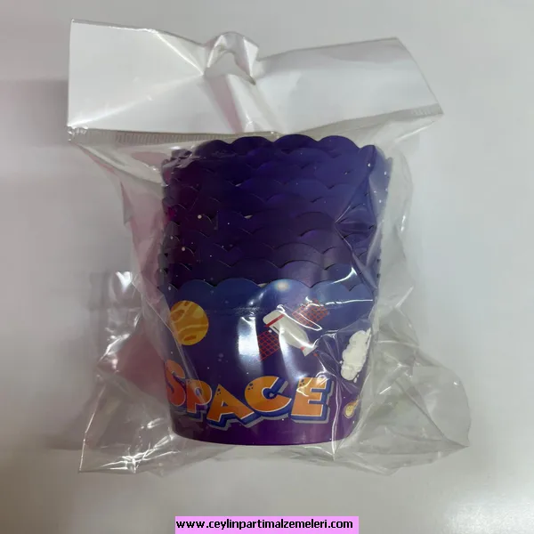 Uzay Temalı Cupcake Kabı